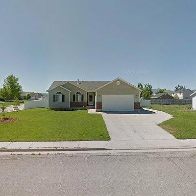 815 W 250 N, Hyrum, UT 84319