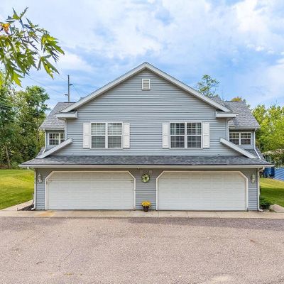 815/817 Island Court, Baraboo, WI 53913