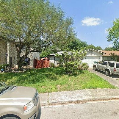 816 Meadow Dl, Converse, TX 78109