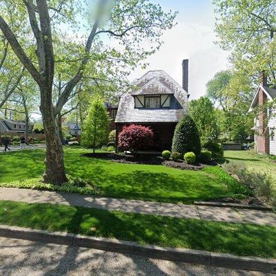 817 Lincoln Ave, Palmyra, NJ 08065