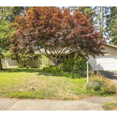 817 Ne 173 Rd Ave, Portland, OR 97230