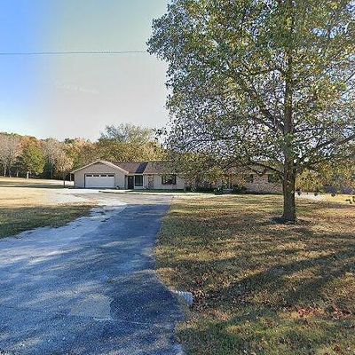 8177 Pettit Ln, Harrison, AR 72601