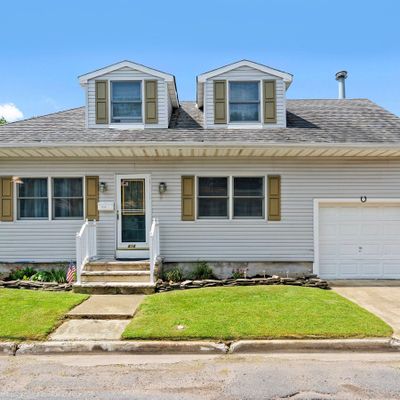 818 5 Th St, Union Beach, NJ 07735