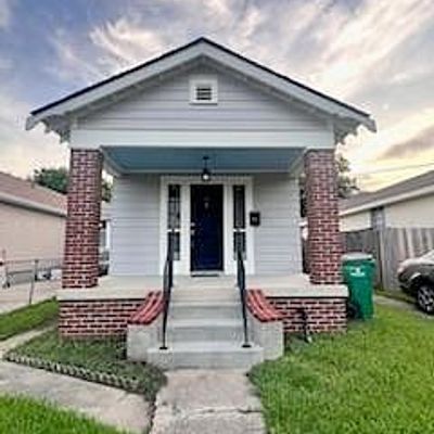 818 Avenue A, Marrero, LA 70072