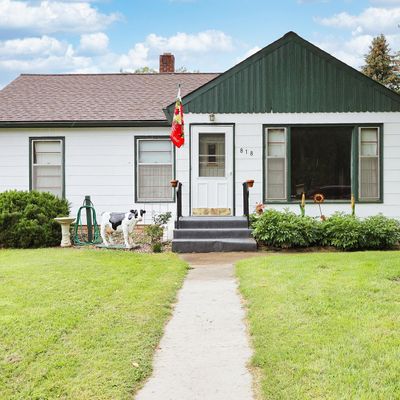 818 Bradley Ave, Gibbon, MN 55335