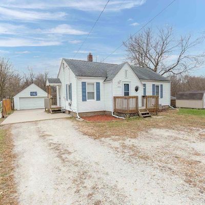 818 9 Th Ave, Silvis, IL 61282