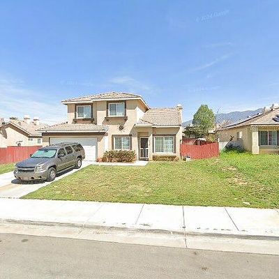 818 Cougar Ranch Rd, Beaumont, CA 92223