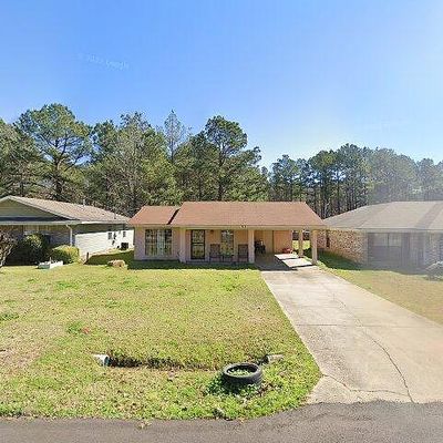 818 Harvey St, Pearl, MS 39208