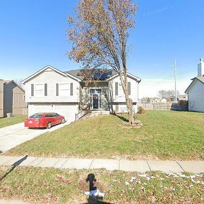 818 Ne 116 Th Ter, Kansas City, MO 64155