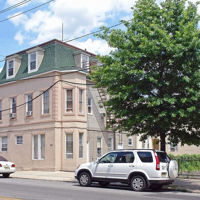 818 New York Ave, Union City, NJ 07087