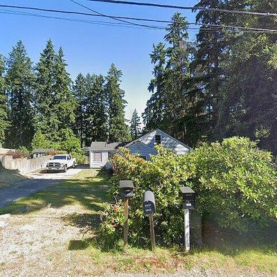 8182 Ne 165 Th St, Kenmore, WA 98028