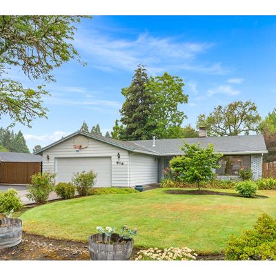 819 Ne Darnielle Dr, Hillsboro, OR 97124