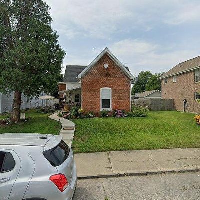 819 S A St, Elwood, IN 46036