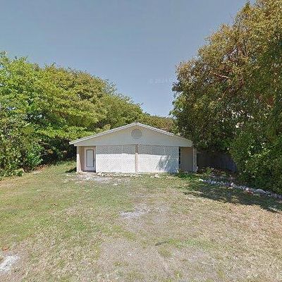 819 W Shore Dr, Summerland Key, FL 33042