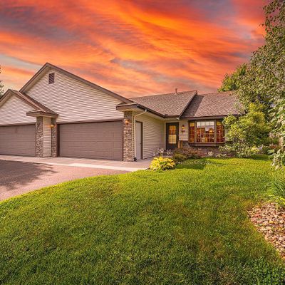 82 Meadowlark Dr, Hudson, WI 54016