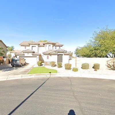 82 W Raven Dr, Chandler, AZ 85286