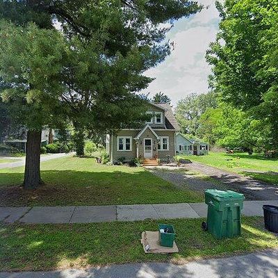 82 Windsor Rd, Rochester, NY 14612