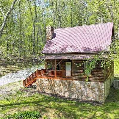 820 N Bull Gap Rd, Talking Rock, GA 30175