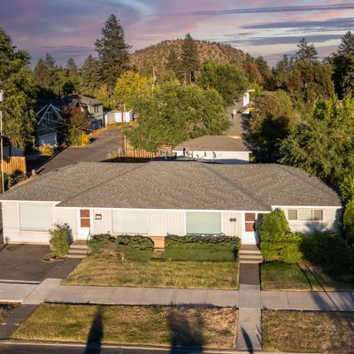 820 Ne 4 Th St, Bend, OR 97701