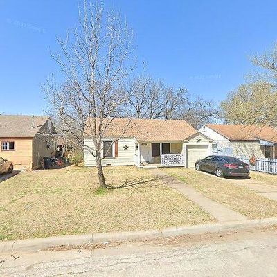 820 Upton Ave, Fort Worth, TX 76103