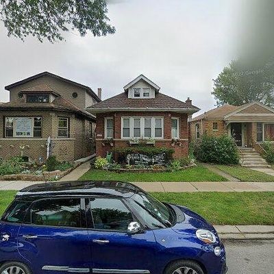 8204 S Perry Ave, Chicago, IL 60620