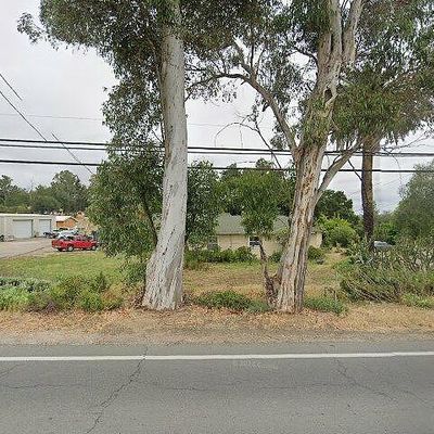 821 3 Rd St, Ramona, CA 92065