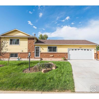 821 Black Maple Dr, Loveland, CO 80538