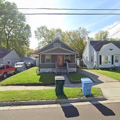 821 Cooper Ave, Lansing, MI 48910