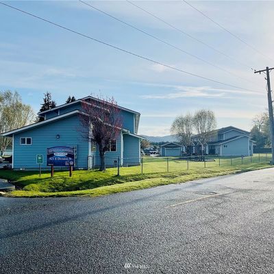 821 E Division St, Forks, WA 98331