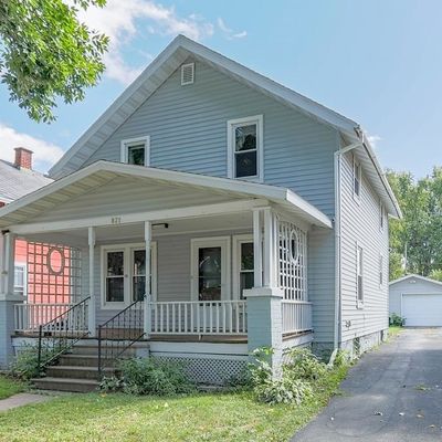 821 E Thomas St, Wausau, WI 54403