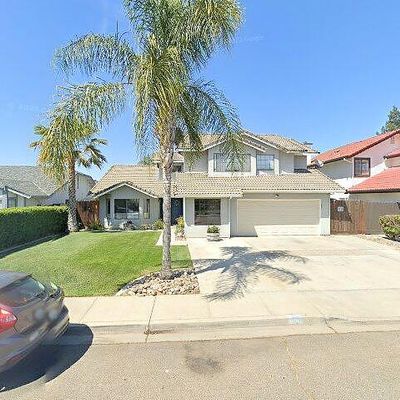 821 Georgetown Ave, Turlock, CA 95382