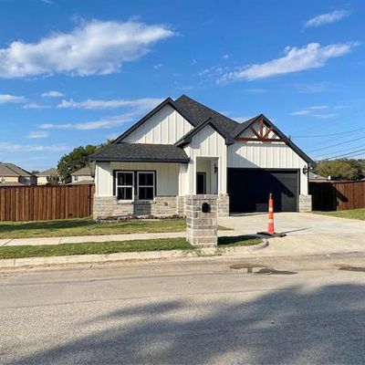 821 Johnson Street, Weatherford, TX 76088