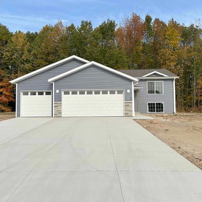 821 Stoneridge Drive, Mosinee, WI 54455