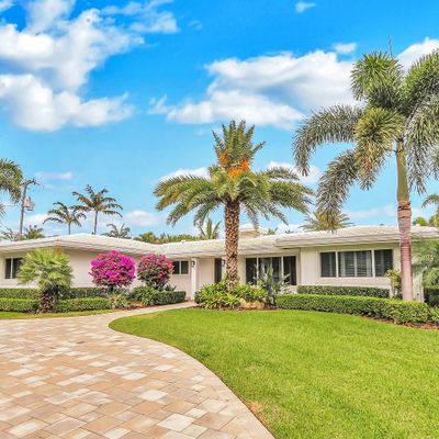 821 Seasage Dr, Delray Beach, FL 33483