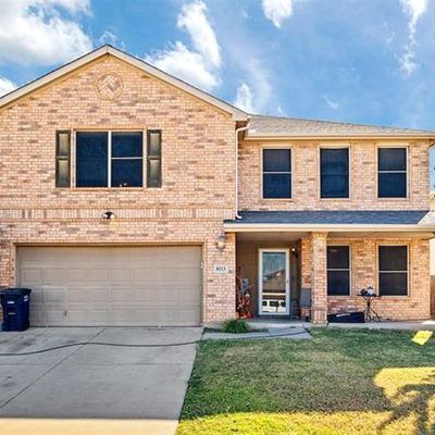 8213 Southbrook Cir, Fort Worth, TX 76134