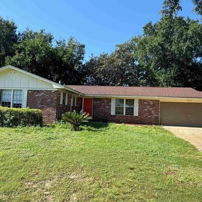 8213 Squire Rd, Pensacola, FL 32514