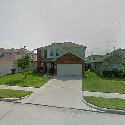 8215 Blackcherry Ln, Baytown, TX 77523