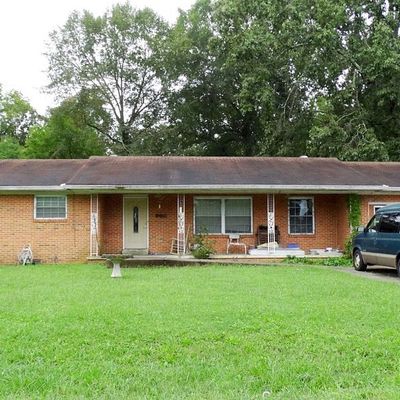 8215 Oxford Dr, Hixson, TN 37343