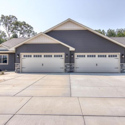 822 & 824 Glacier Drive, Altoona, WI 54720