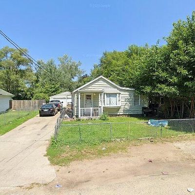 822 Barnum Rd, Rockford, IL 61109