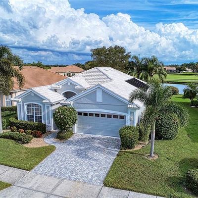 822 Derbyshire Dr, Venice, FL 34285