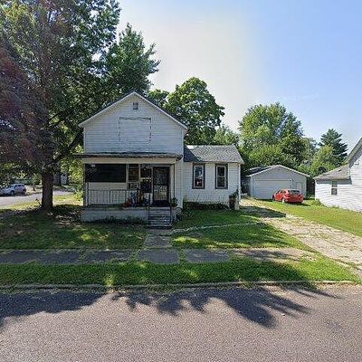 822 Catherine St, Pekin, IL 61554