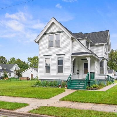 822 Leland Ave, Sheboygan, WI 53081