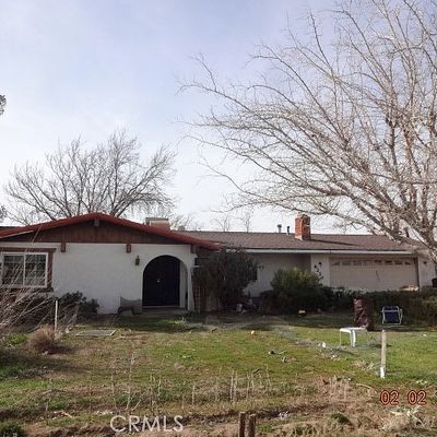 8220 6 Th Ave, Hesperia, CA 92345