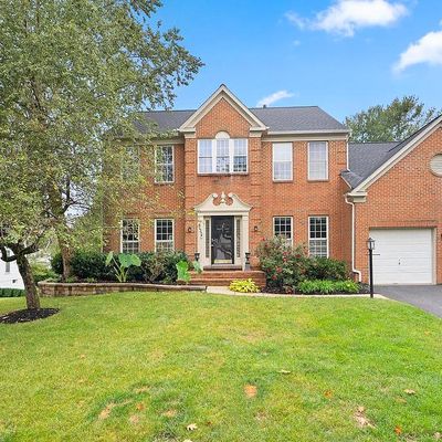 8220 Hortonia Point Dr, Millersville, MD 21108