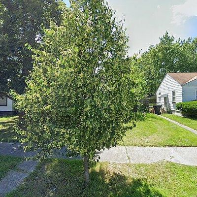 8221 Westwood St, Detroit, MI 48228