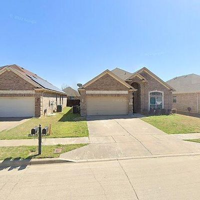 8224 Edgepoint Trl, Hurst, TX 76053