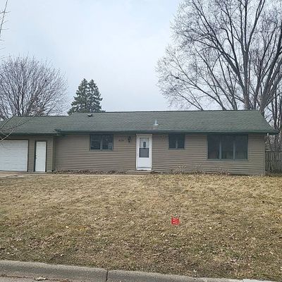 8224 Hemingway Ave S, Cottage Grove, MN 55016