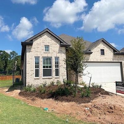 8228 Water Breeze Lane, Magnolia, TX 77354