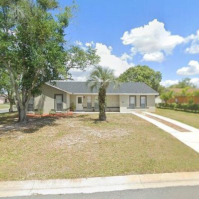 823 Balsamwood Ln, Kissimmee, FL 34743